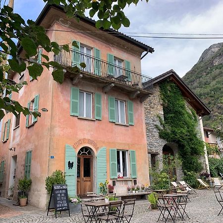 Casa Vino e Birra Boutique Guesthouse Osogna Exterior foto